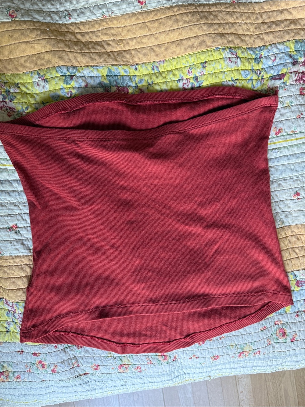Burnt Red Ribbed Strapless Tube Top - Picture 4 of 4